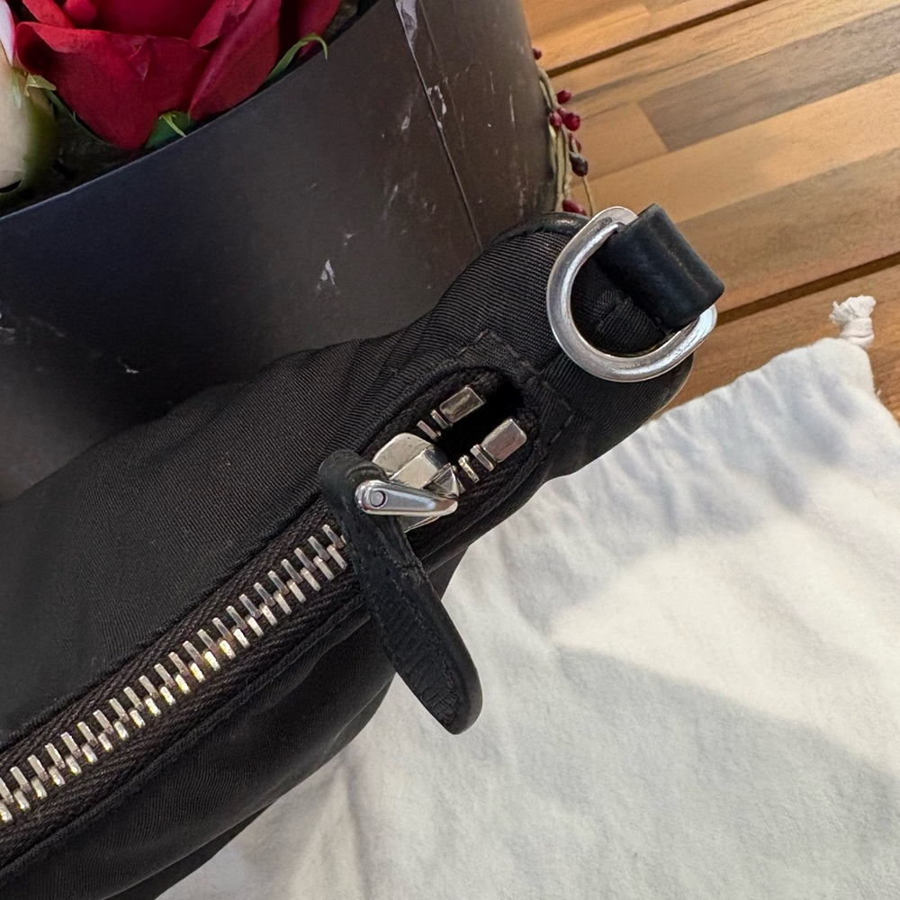 Authentic Prada Black Re Edition 2005 - image 4